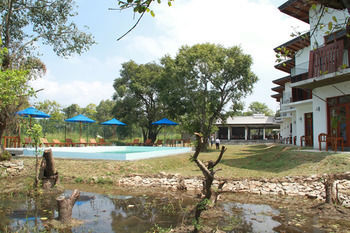 Sigiriya Wewa Addara Hotel - Hotel By The Lake Hotel 4*