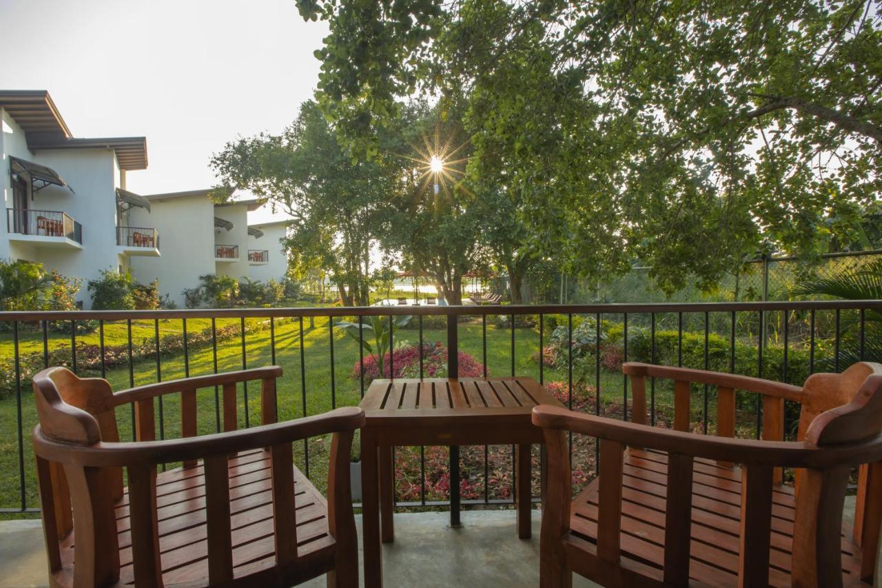 Sigiriya Wewa Addara Hotel - Hotel By The Lake Hotel